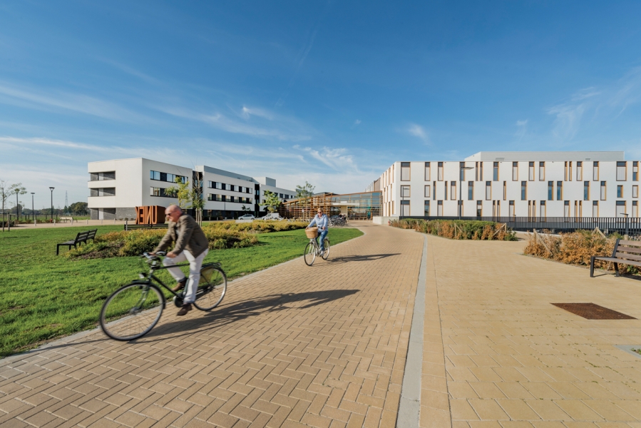 Promenade + Entrée Hôpital Maas & Kempen Maaseik